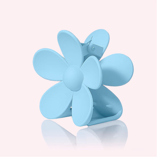 Baby blue flower hairclip