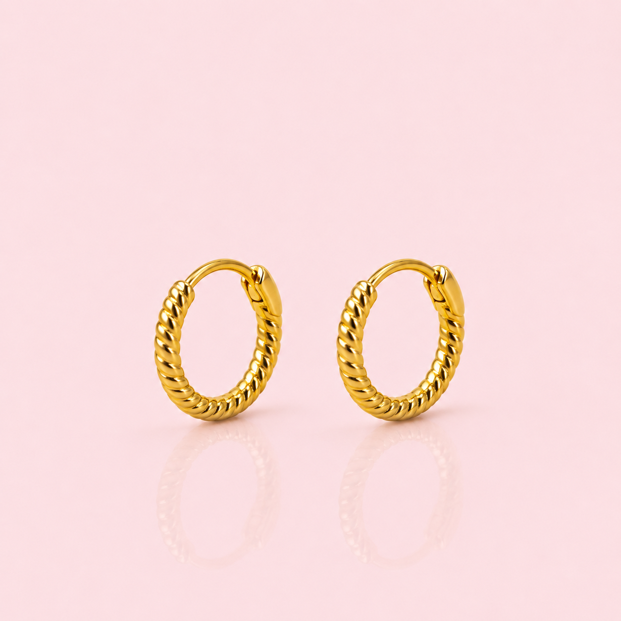 Twisted hoop